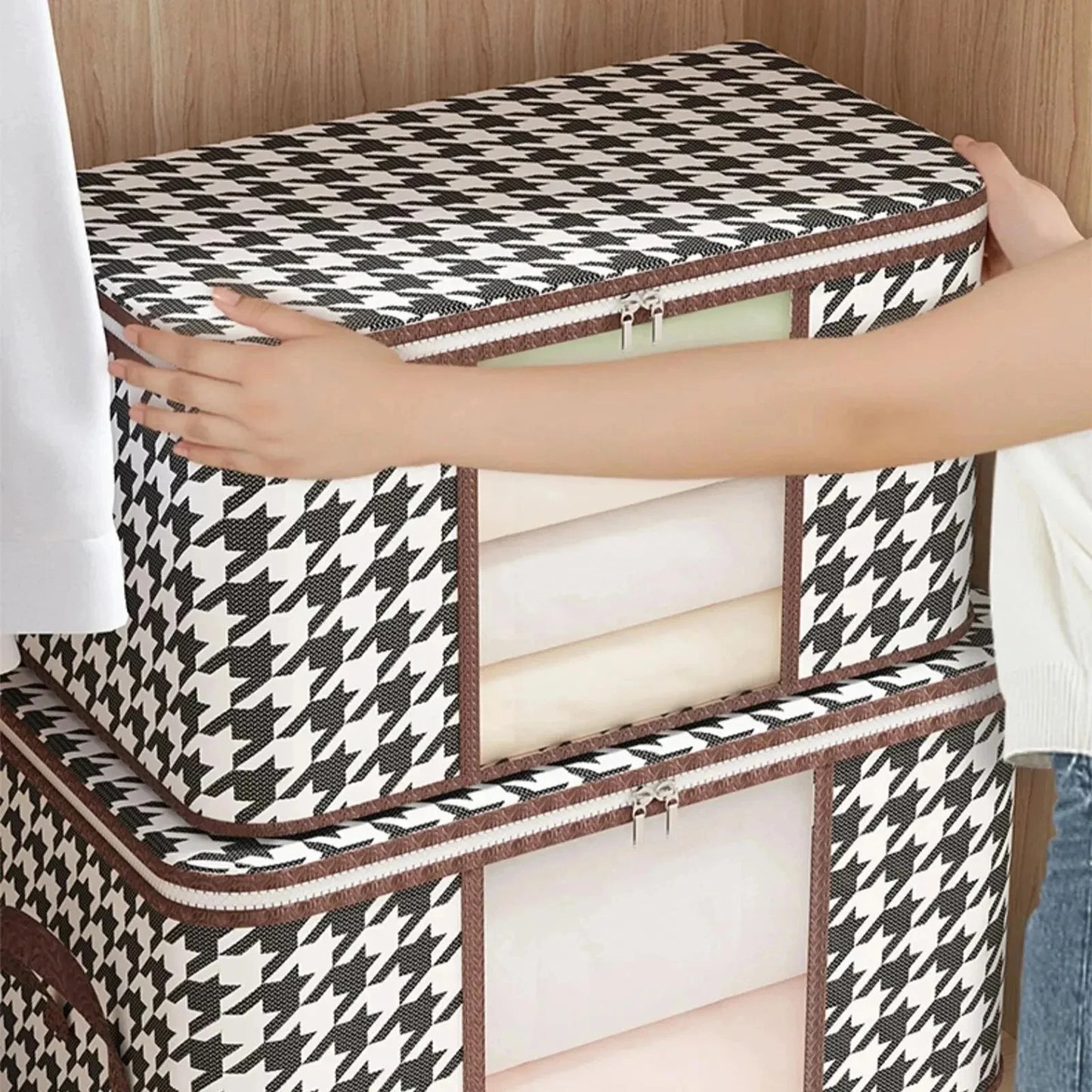 Visible Clothes Storage Box