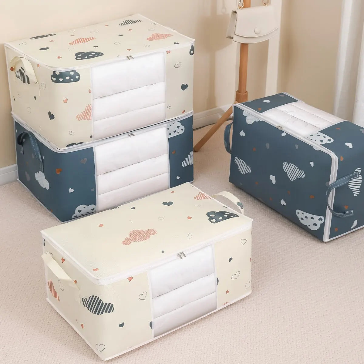 Foldable Clothes Storage Bag with Zipper – Medium & Large